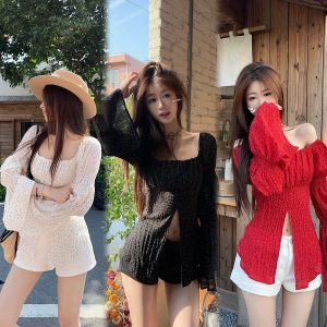 Real shot~ Spring and summer hot girls retro generous collar polka sleeve slit polka dot chiffon shirt sun protection top