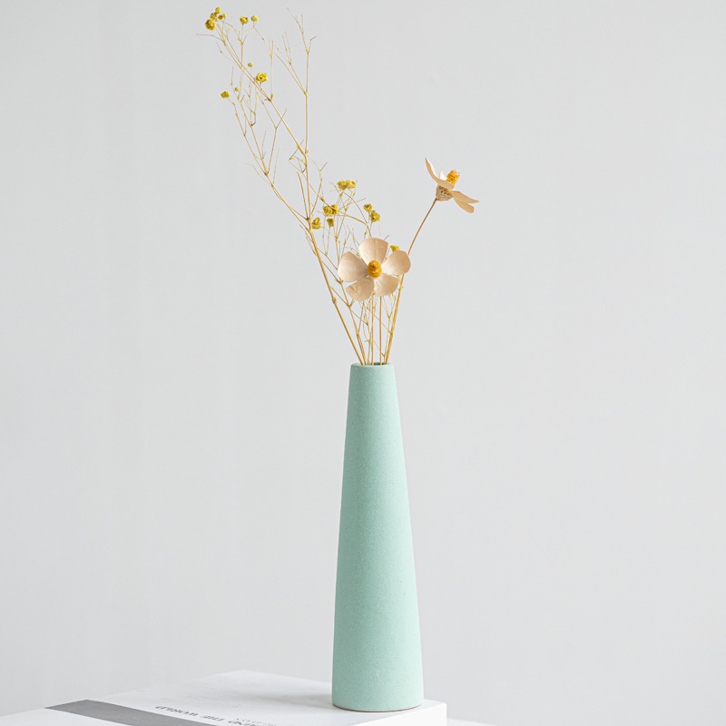 Light luxury Japanese style fresh vase ceramics, style frosted flower insert cone matte decorations, home decorations